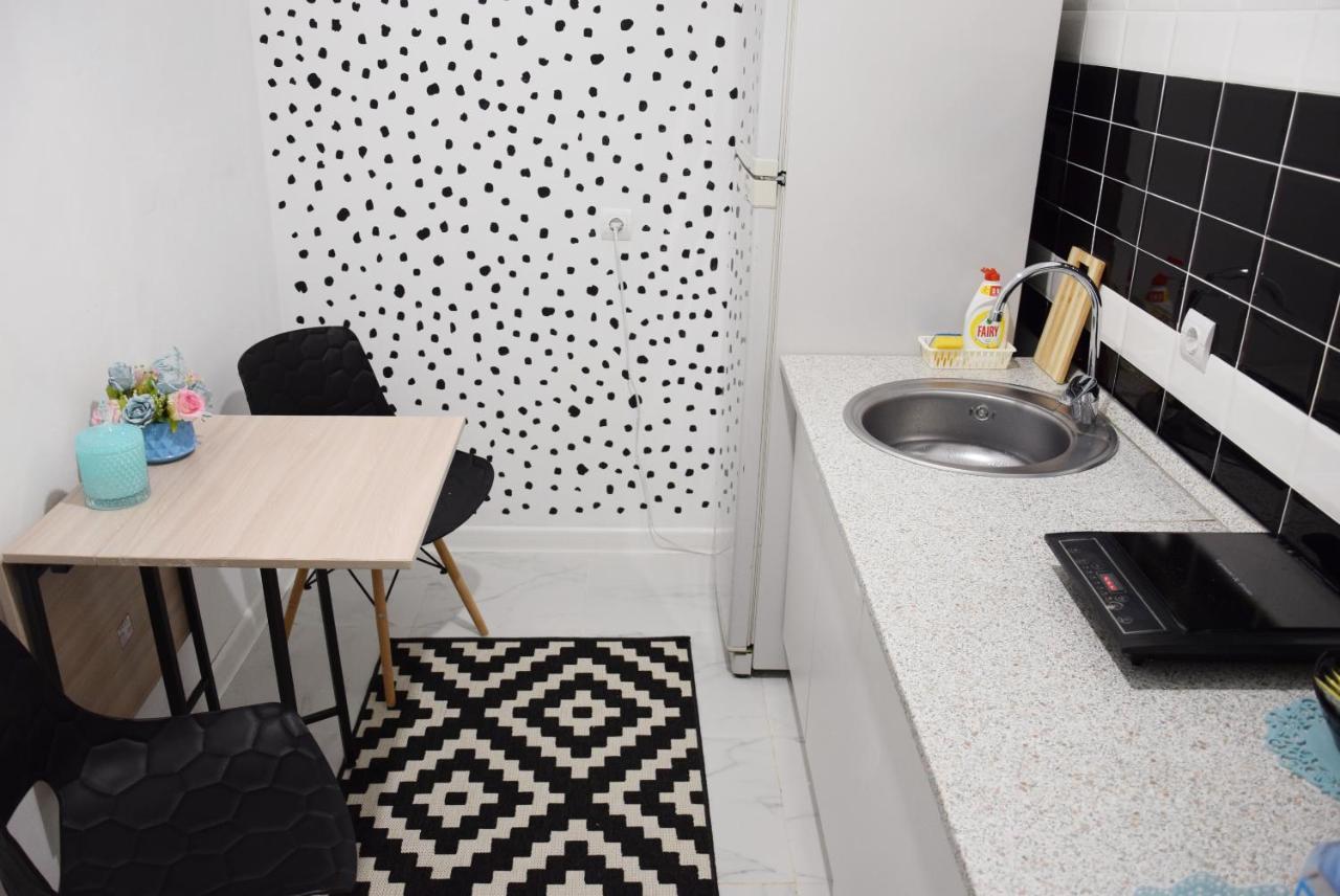 Halal-Apartamenty Рядом Трц Megaalma-Ata Eksteriør billede